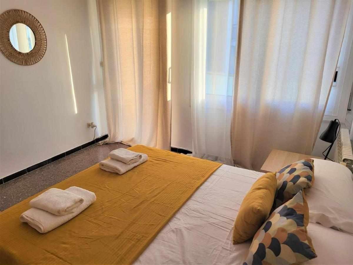 Roses Casc Antic Sl Sant Elm 4 Apartman Kültér fotó